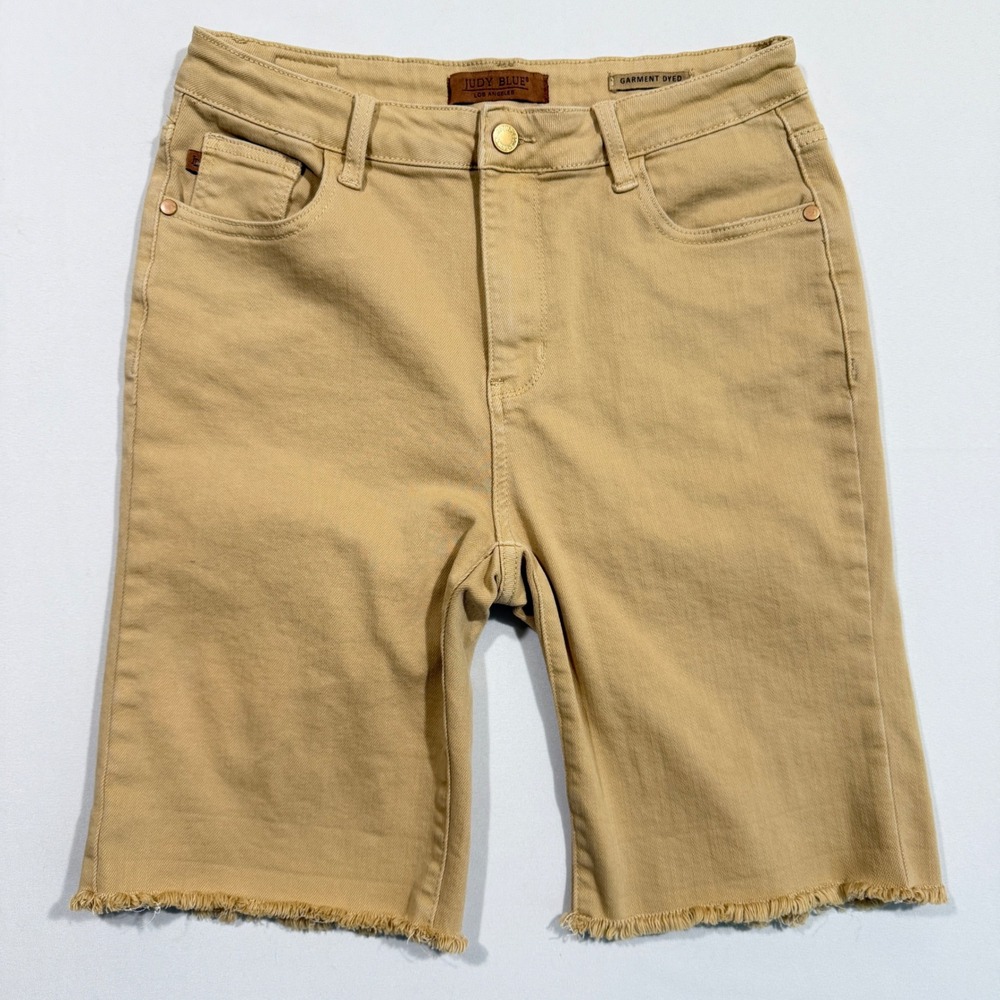 Judy Blue Bermuda Shorts Garment Dyed Raw Hem Tan Women Size Large JB150071 C